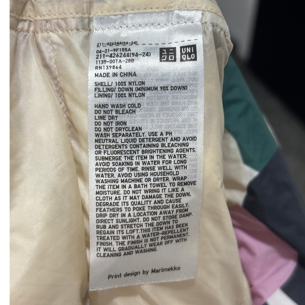 Uniqlo x Marimekko Ultra Light Down Jacket Hooded Puffer Multi Geometric | M - Picture 7 of 9